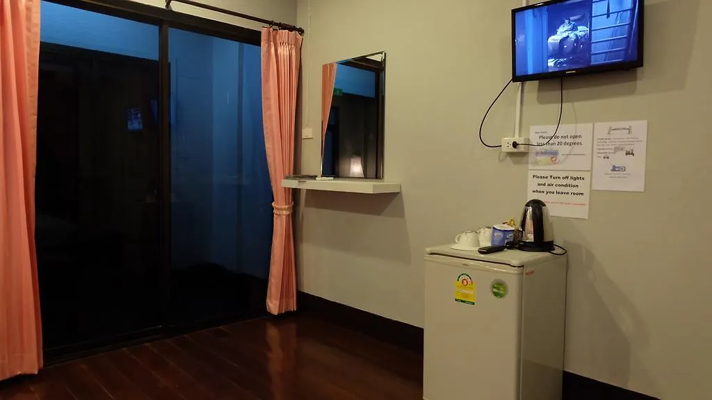 Marina Hut Guest House Ko Lanta