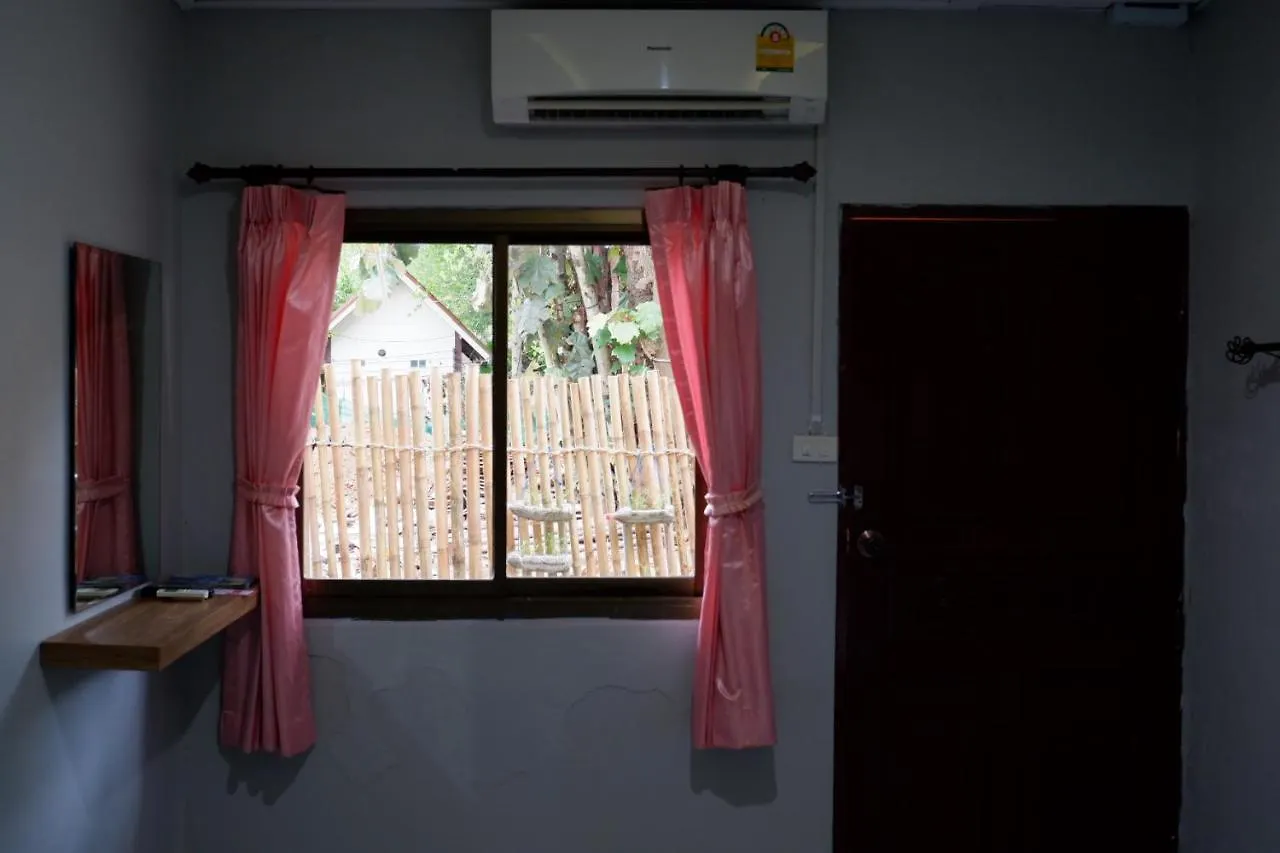 Marina Hut Guest House Ko Lanta