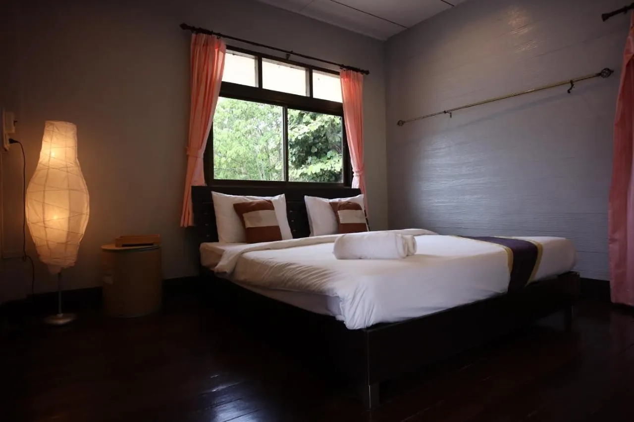 Marina Hut Guest House Ko Lanta